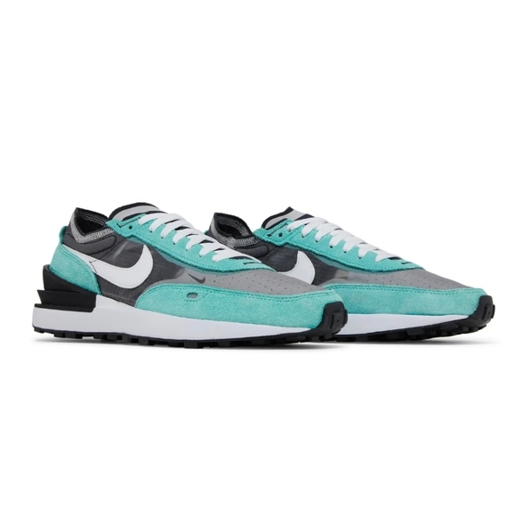 Nike Other - Nike Waffle One Teal & Black Running Shoes 9